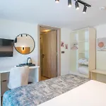 Mercan Exclusive 호텔 *