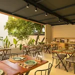 Mercan Exclusive 페티예